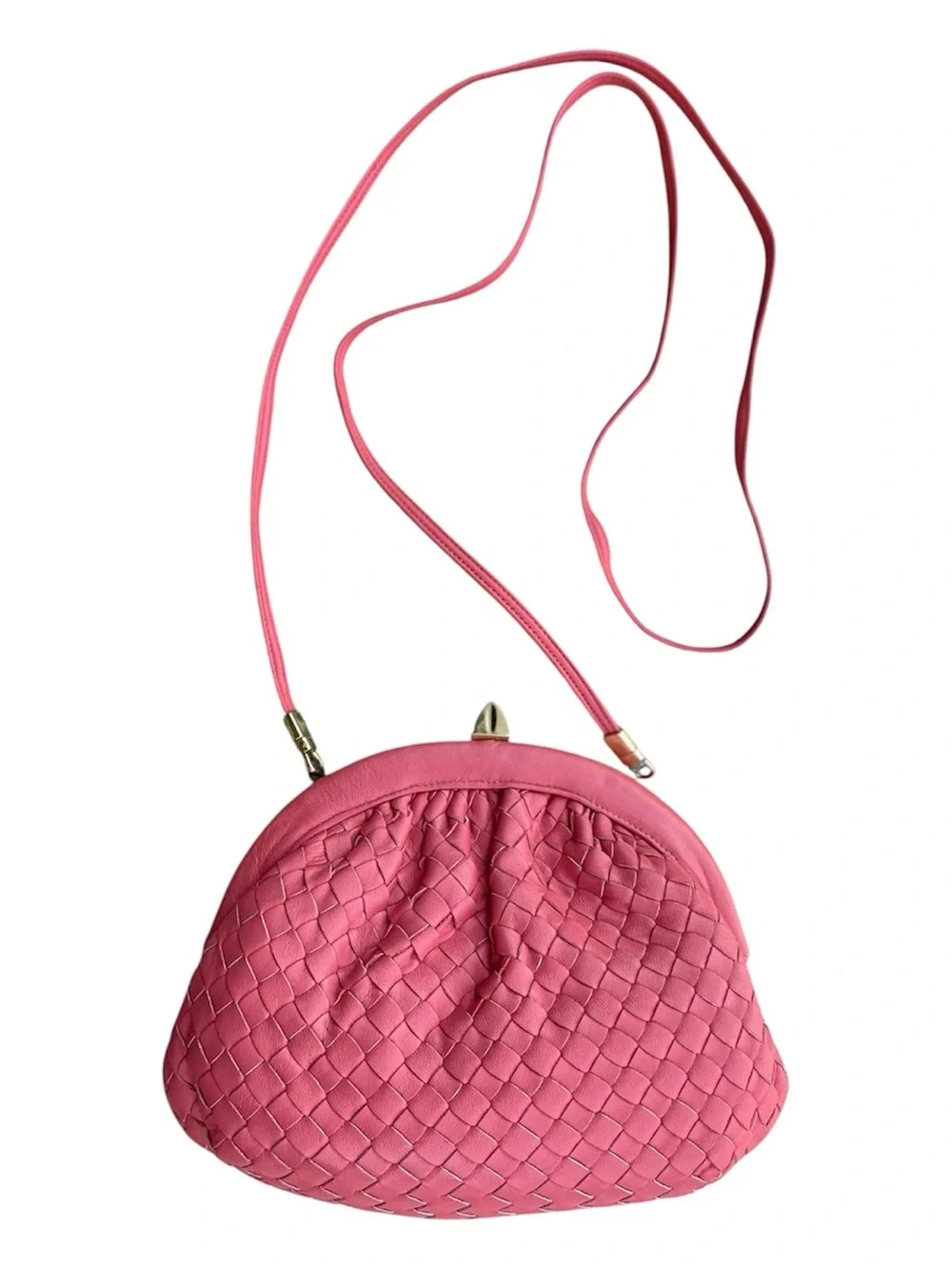 MAYERS  vintage woven leather kisslock crossbody/clutch.